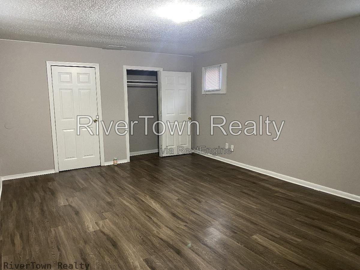 3219 Nathan Ave - Photo 3 of 19