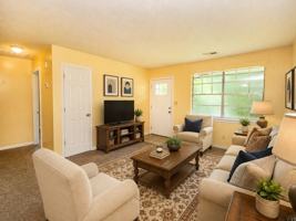 featured image of 3884 Youngstown Rd #3884