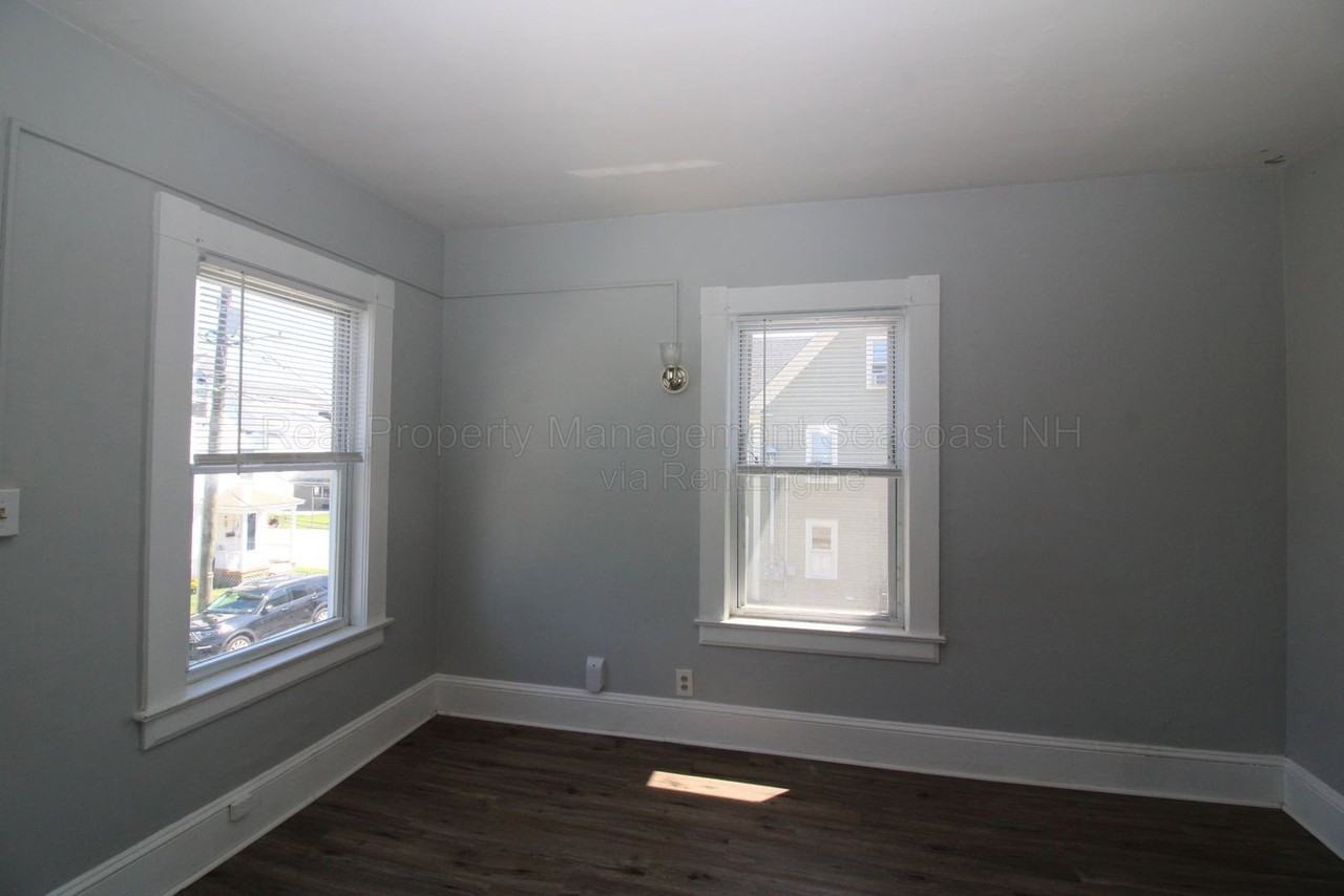 28 5th St - Photo 6 of 11