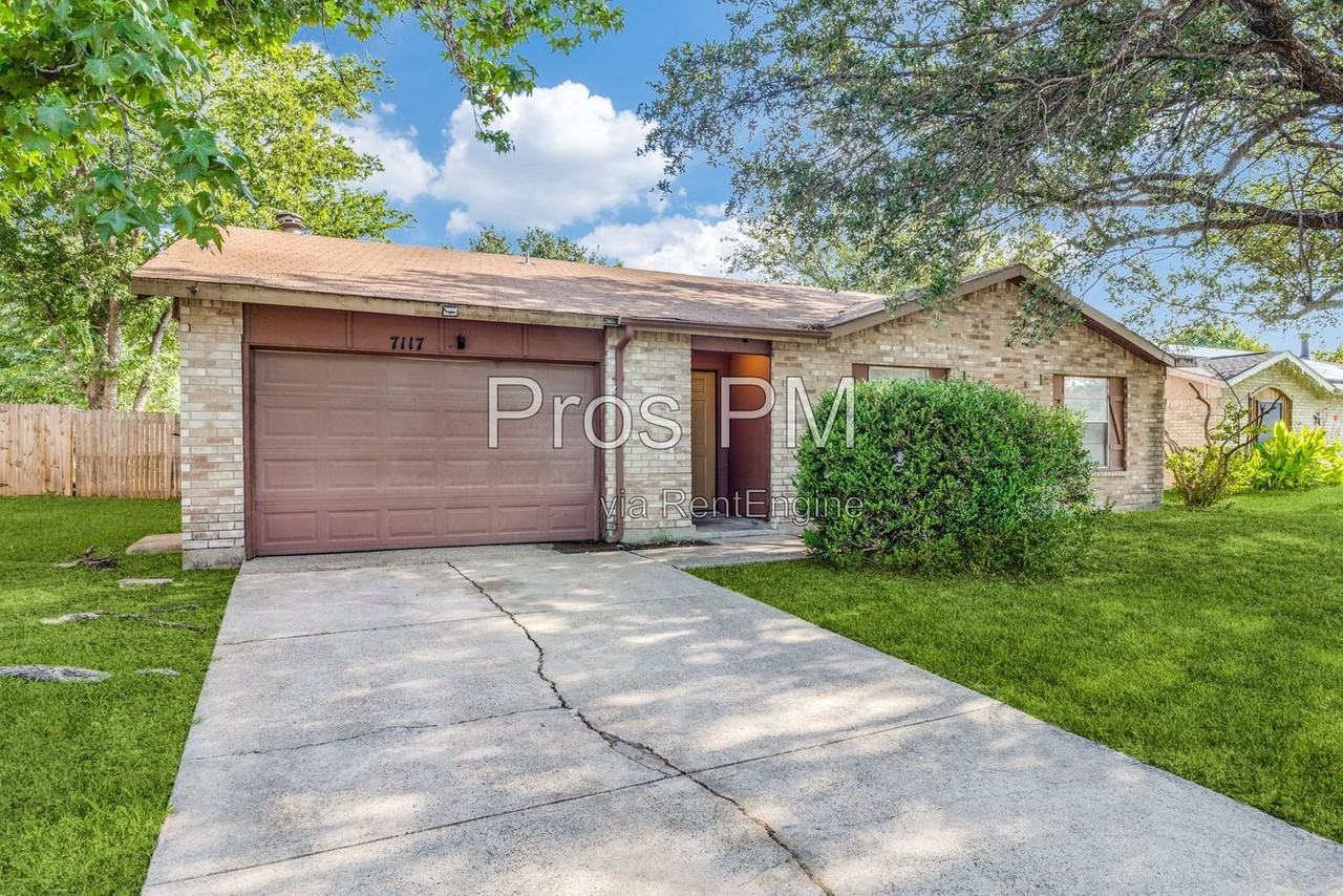 7117 Edinburg Dr