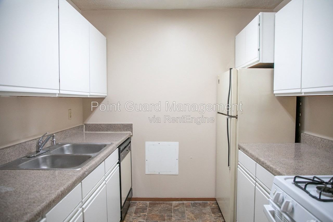 7116 Jones Cir #10 - Photo 2 of 17