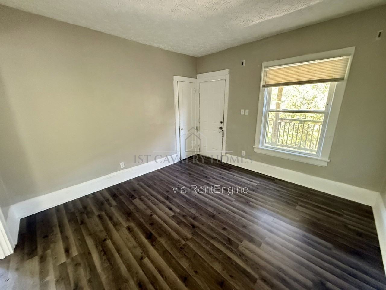 866 Beardsley St #2 - Photo 2 of 11
