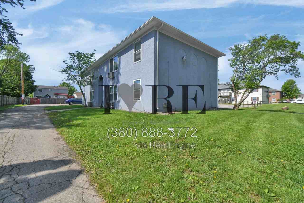 2583 Red Rock Blvd #C - Photo 3 of 27