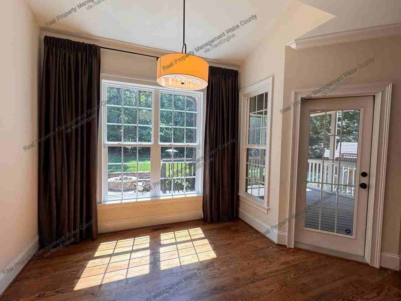 3353 Cheswick Dr - Photo 7 of 50