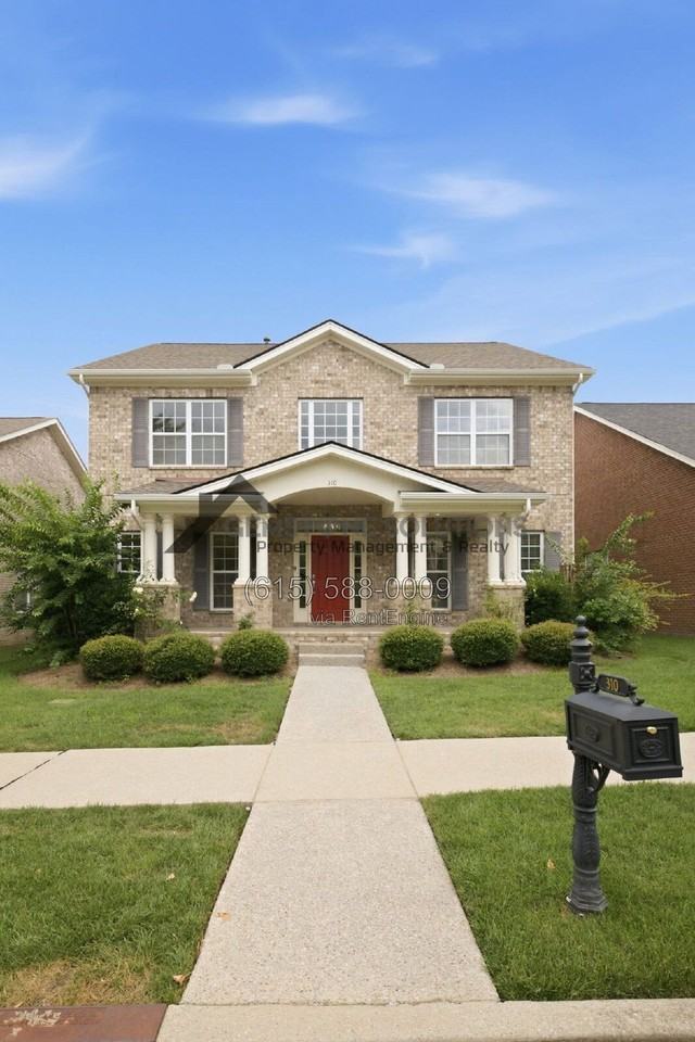 310 Wandering Cir - Photo 3 of 43