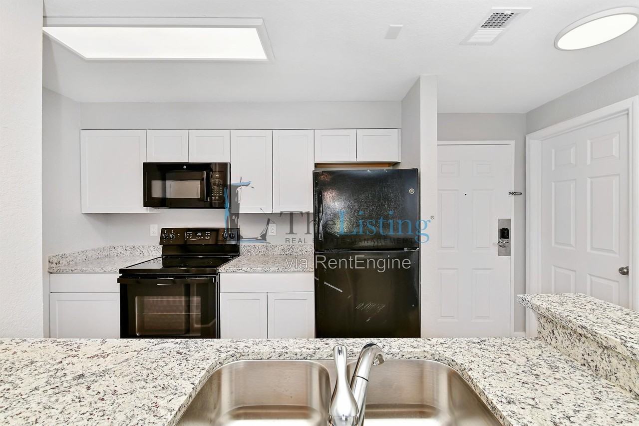 7503 Atlantis Way #G208 - Photo 5 of 41