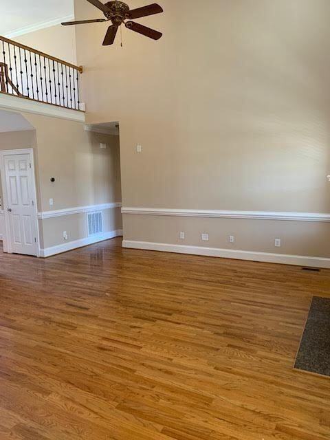 1113 Abby Dr - Photo 6 of 33
