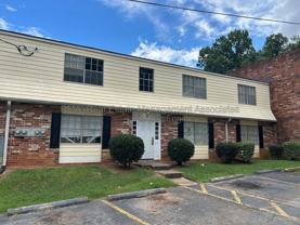 1110 W Poplar St #O3 - Photo 1 of 1