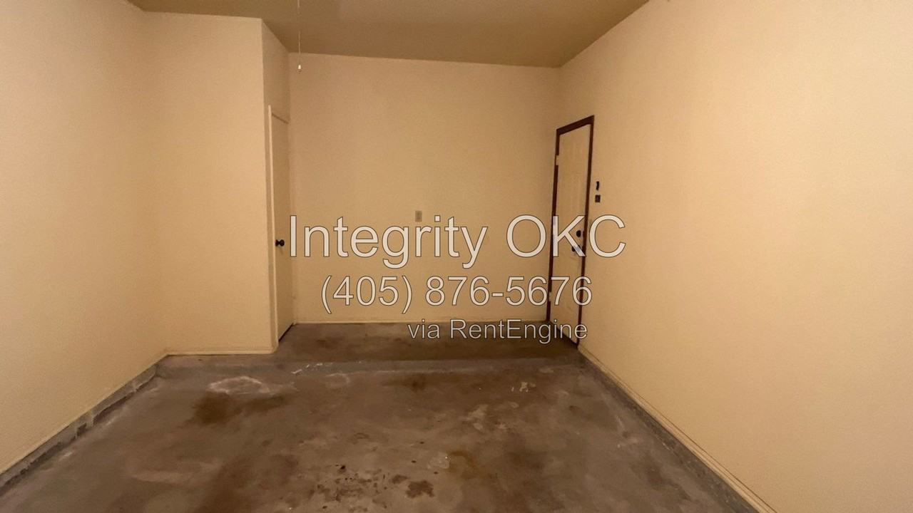 642 Welston Cir - Photo 4 of 32