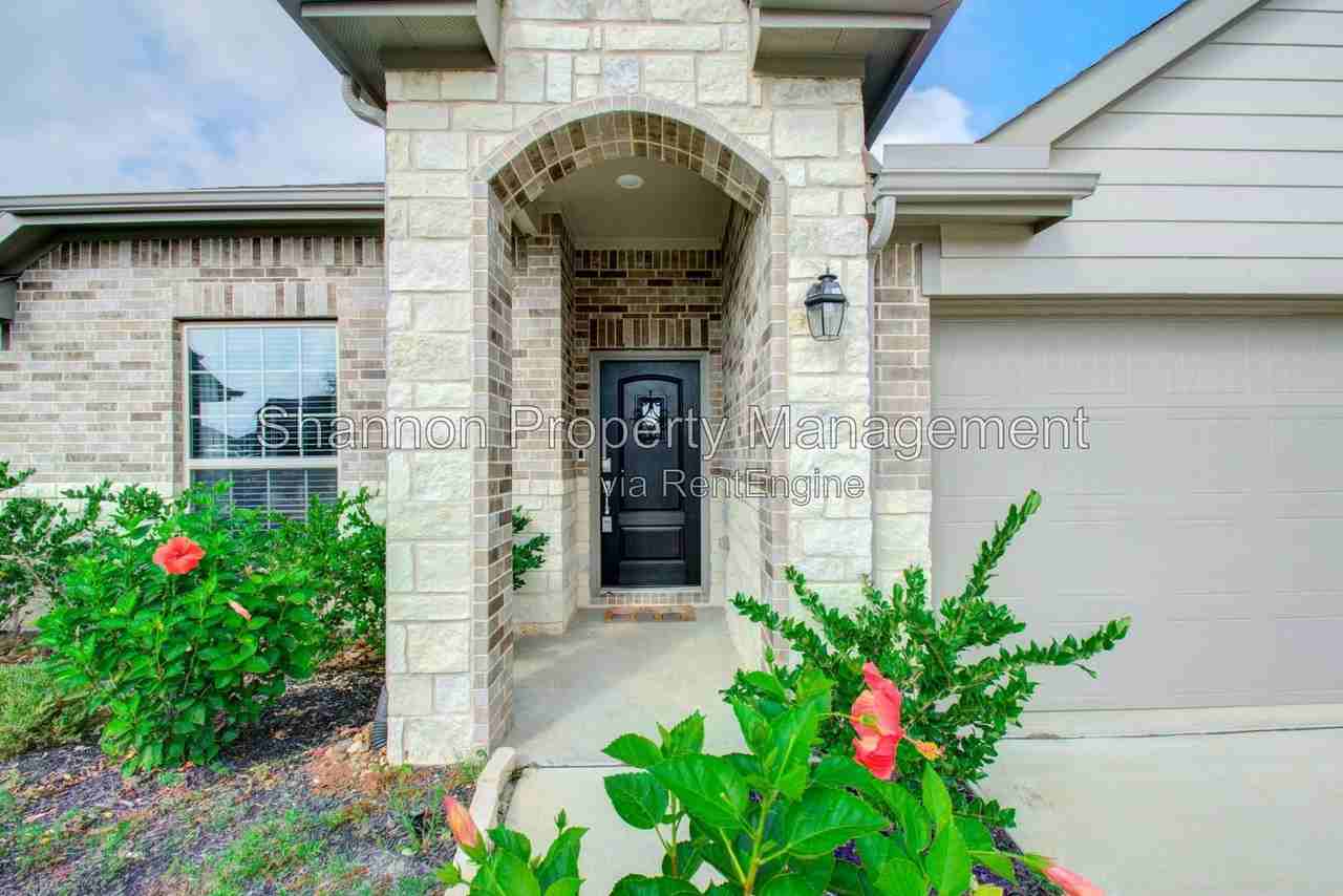9547 Summer River Dr - Photo 3 of 35