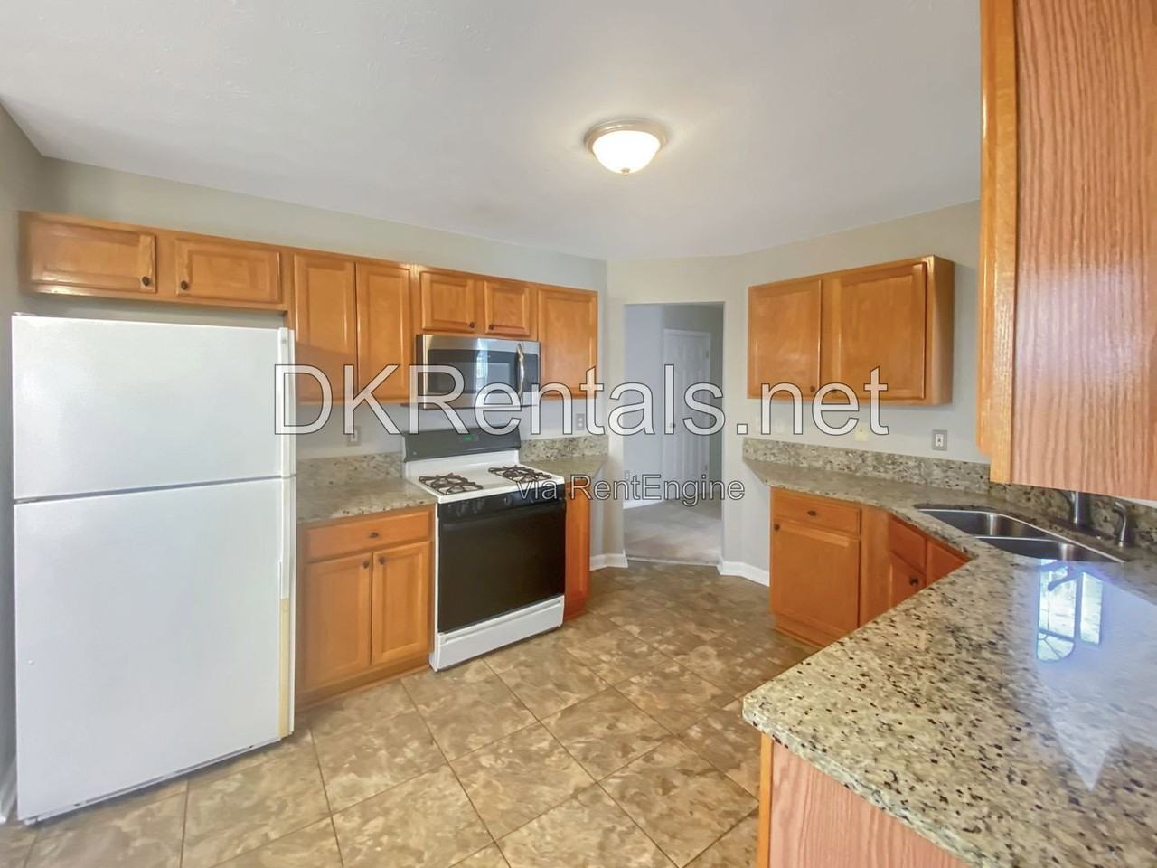 2743 Lake Park Rdg W - Photo 7 of 13