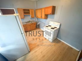 3110 Custer St - Photo 1 of 1