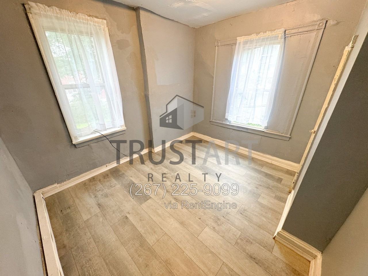 3110 Custer St - Photo 7 of 15