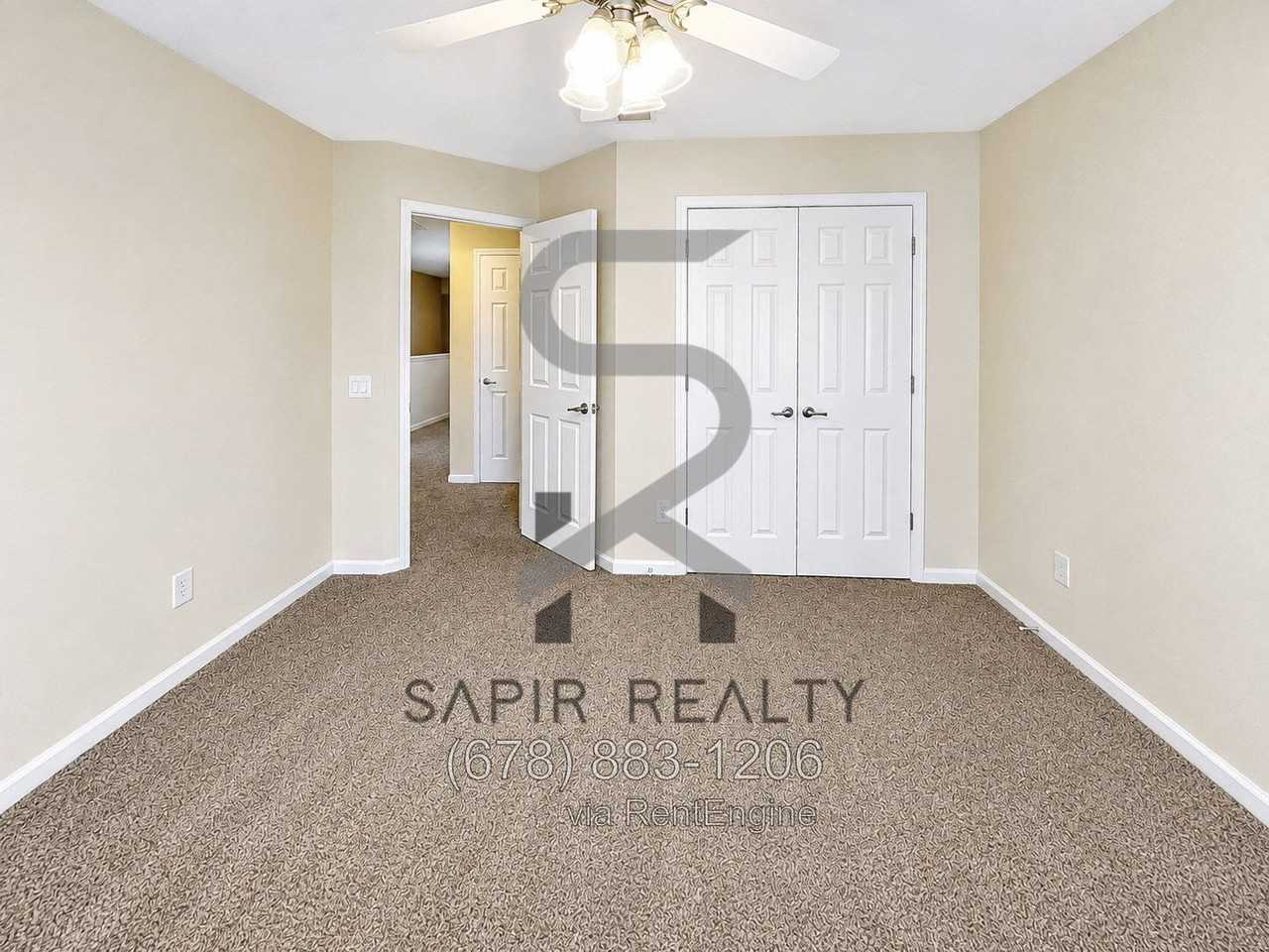3174 Glenloch Pl - Photo 4 of 16