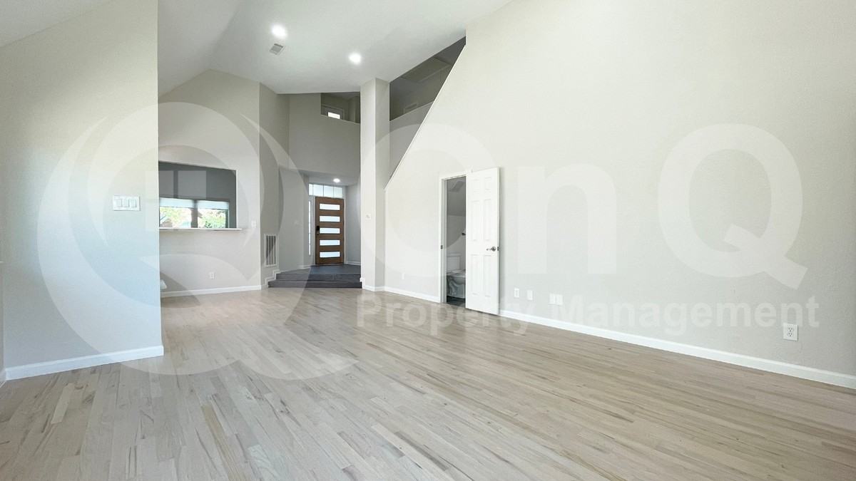 314 Dakota Trl - Photo 7 of 22