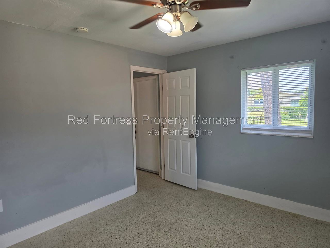 5510 3rd Ave - Photo 4 of 6