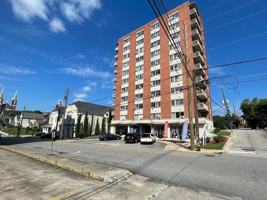 featured image of 363 New St #1B