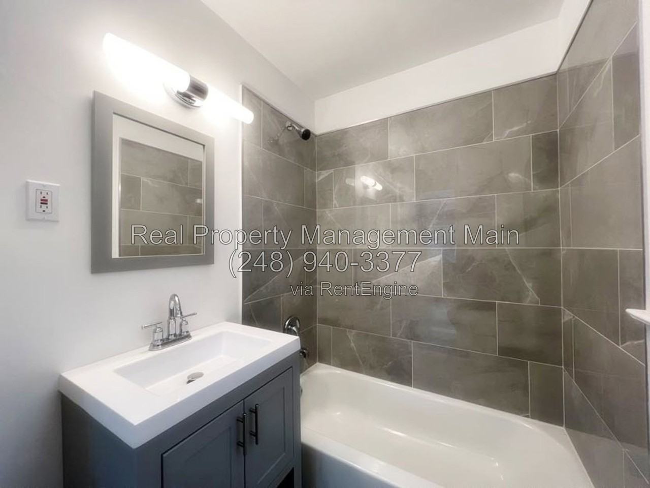 25895 Currier St - Photo 5 of 7