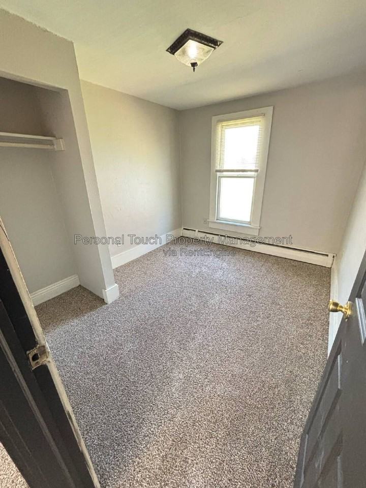 702 21st St S #3 - Photo 7 of 19