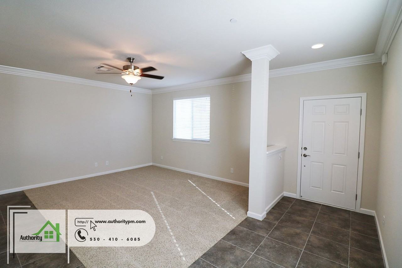 674 Mission De Oro Dr - Photo 7 of 19