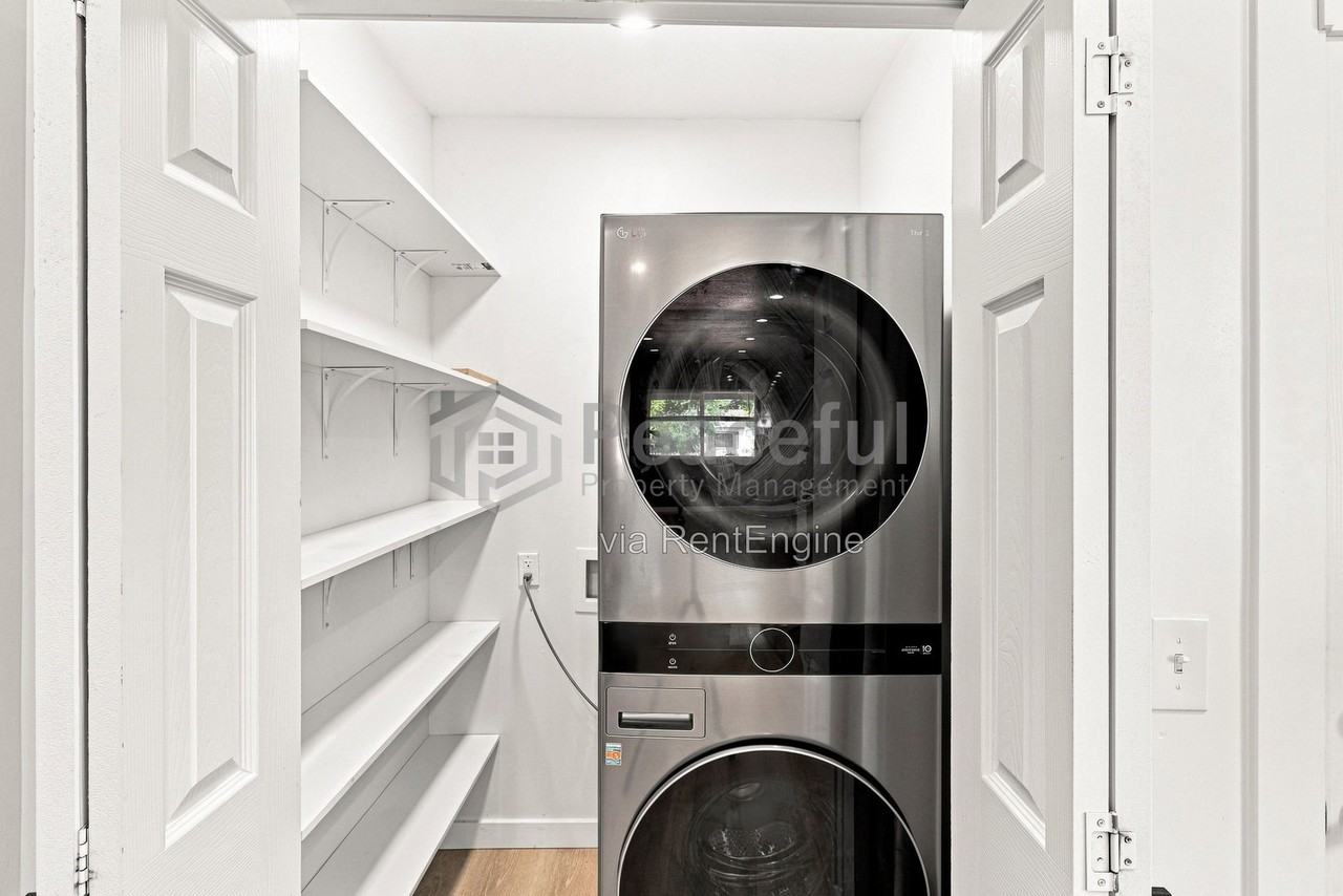 1603 S Major St #A - Photo 7 of 12