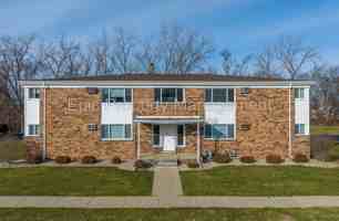 featured image of 1778 Goddard Rd #6