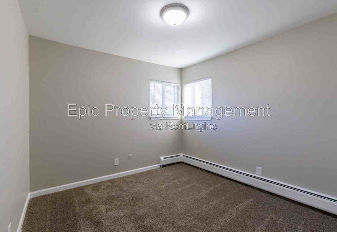 1778 Goddard Rd #6 - Photo 7 of 10