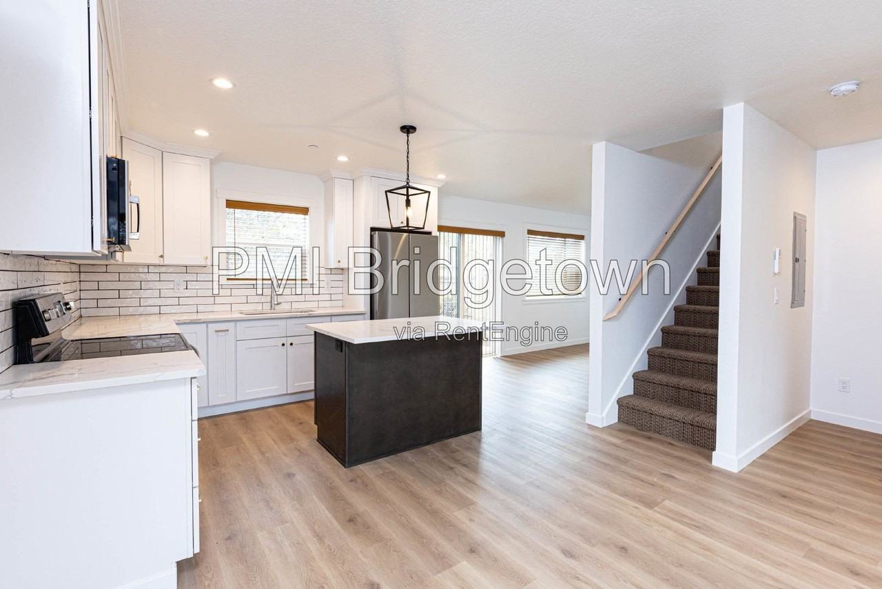 6308 Se Duke St - Photo 6 of 20