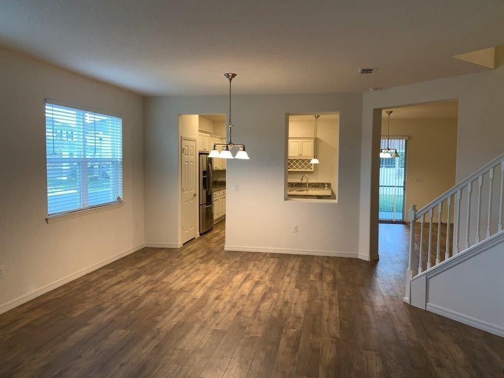 3013 Cherry Orchard Ln - Photo 2 of 17