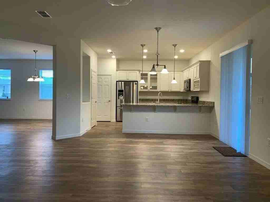 3013 Cherry Orchard Ln - Photo 3 of 17