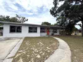 featured image of 1624 Ferndell Rd
