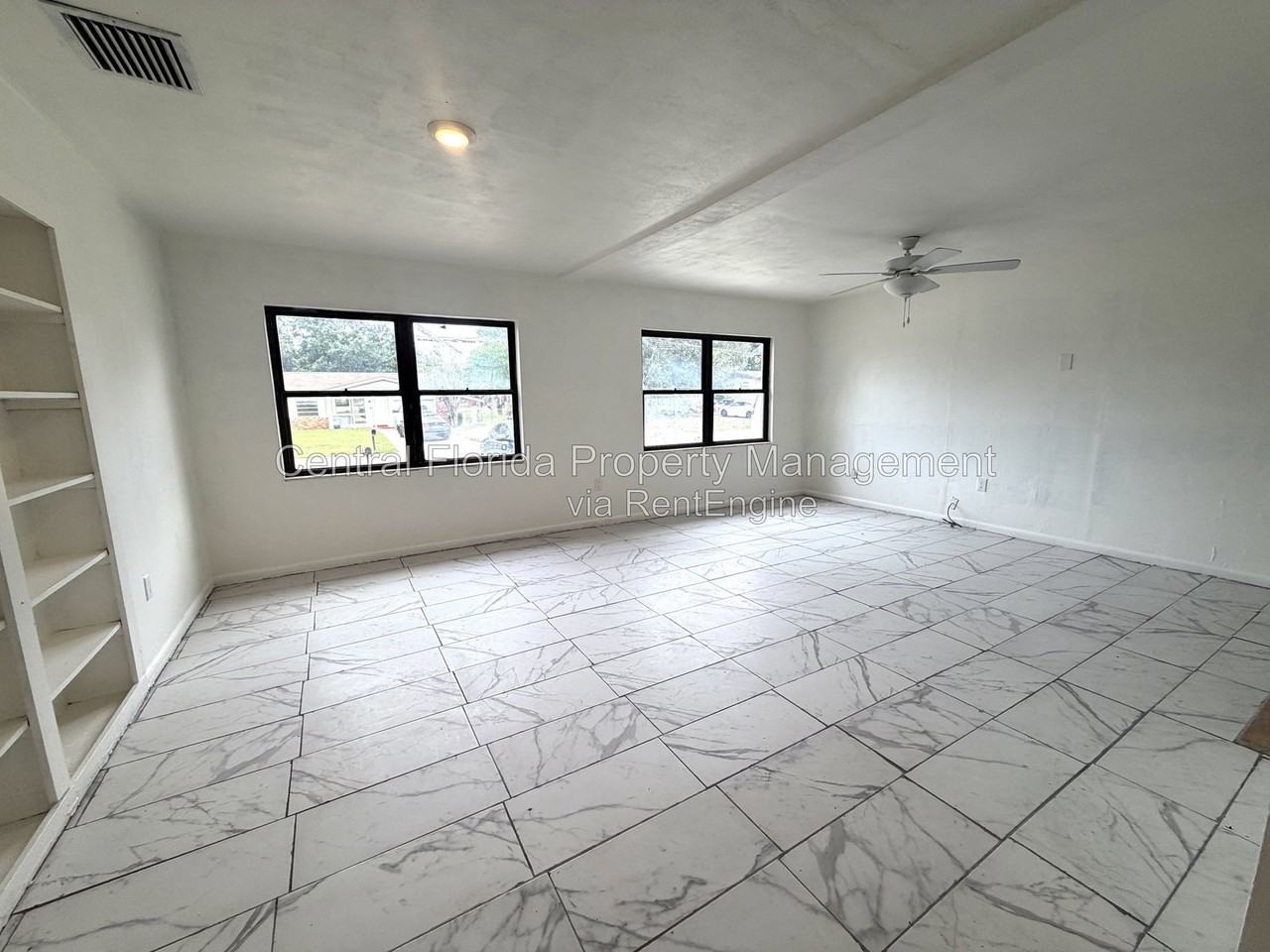 1624 Ferndell Rd - Photo 4 of 13
