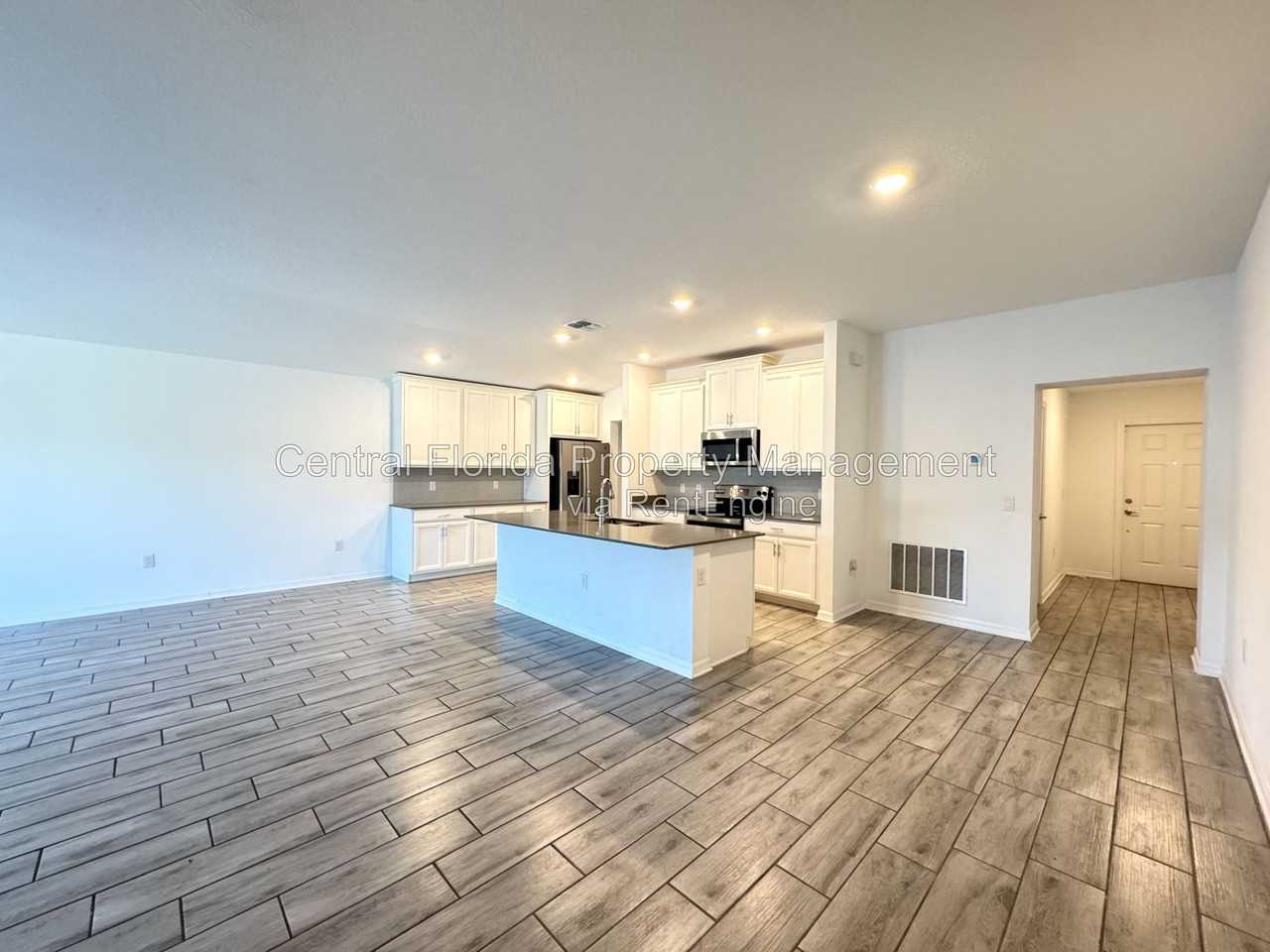 5442 Limestone St - Photo 3 of 43