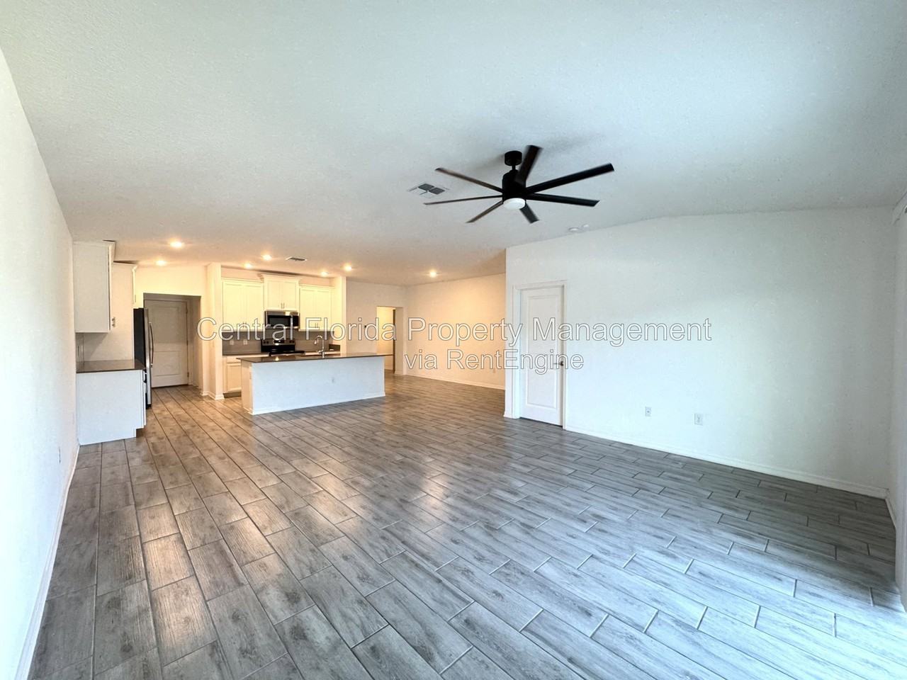 5442 Limestone St - Photo 5 of 43