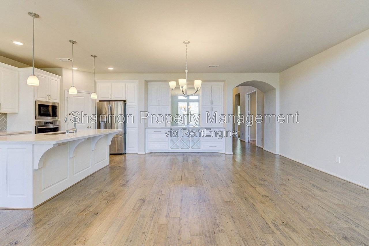 6102 Grace Falls Dr - Photo 7 of 25