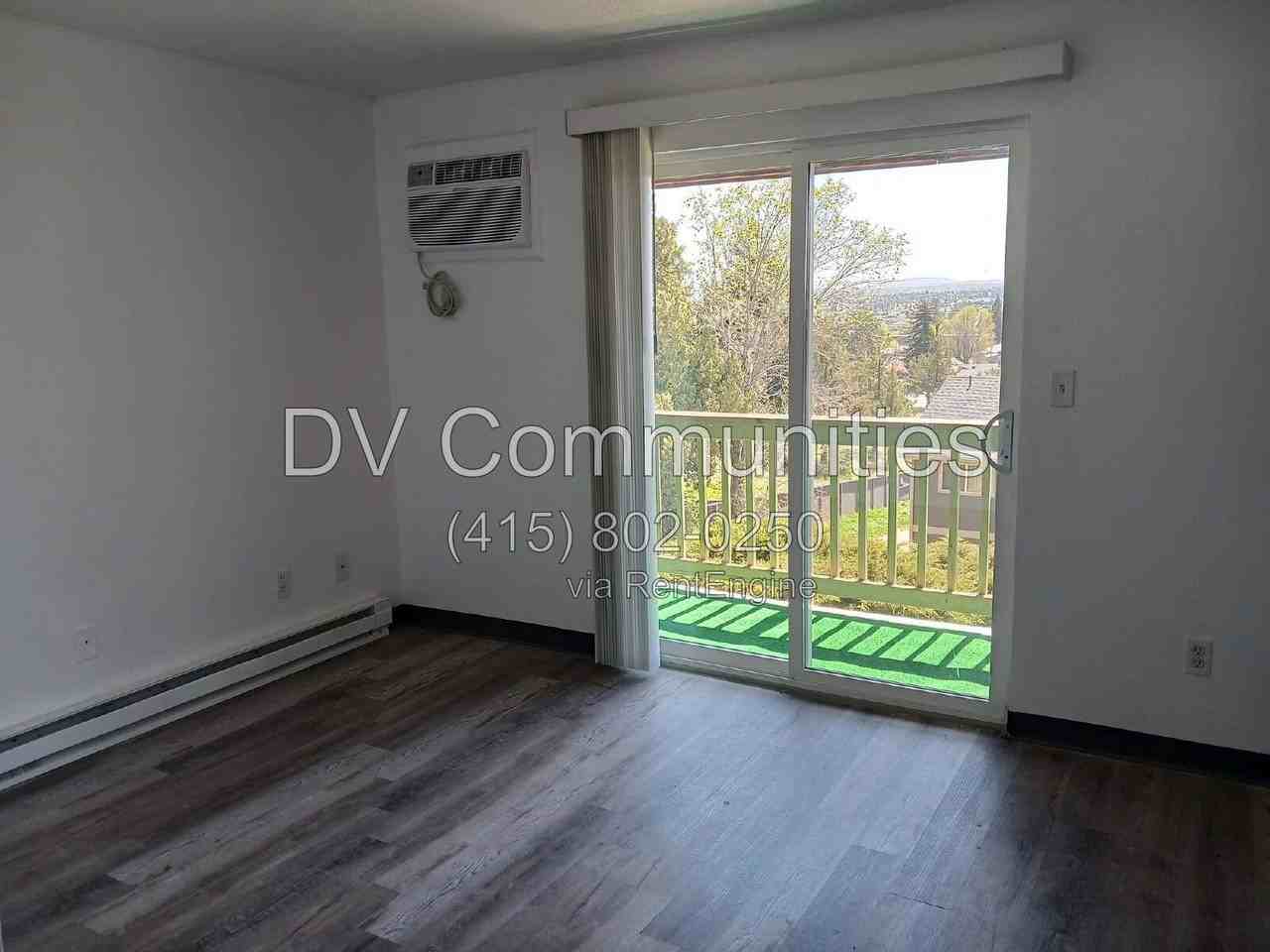 389 Ne 10th St #12-12 - Photo 6 of 13