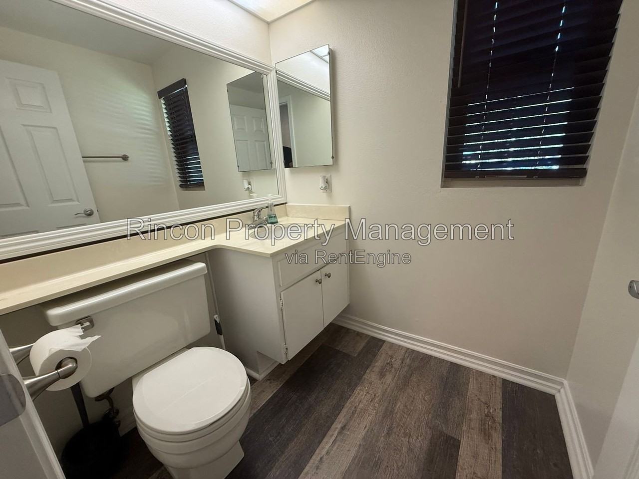 694 Deerhunter Ln - Photo 3 of 21