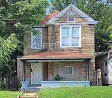 featured image of 1743 W Hill St #2