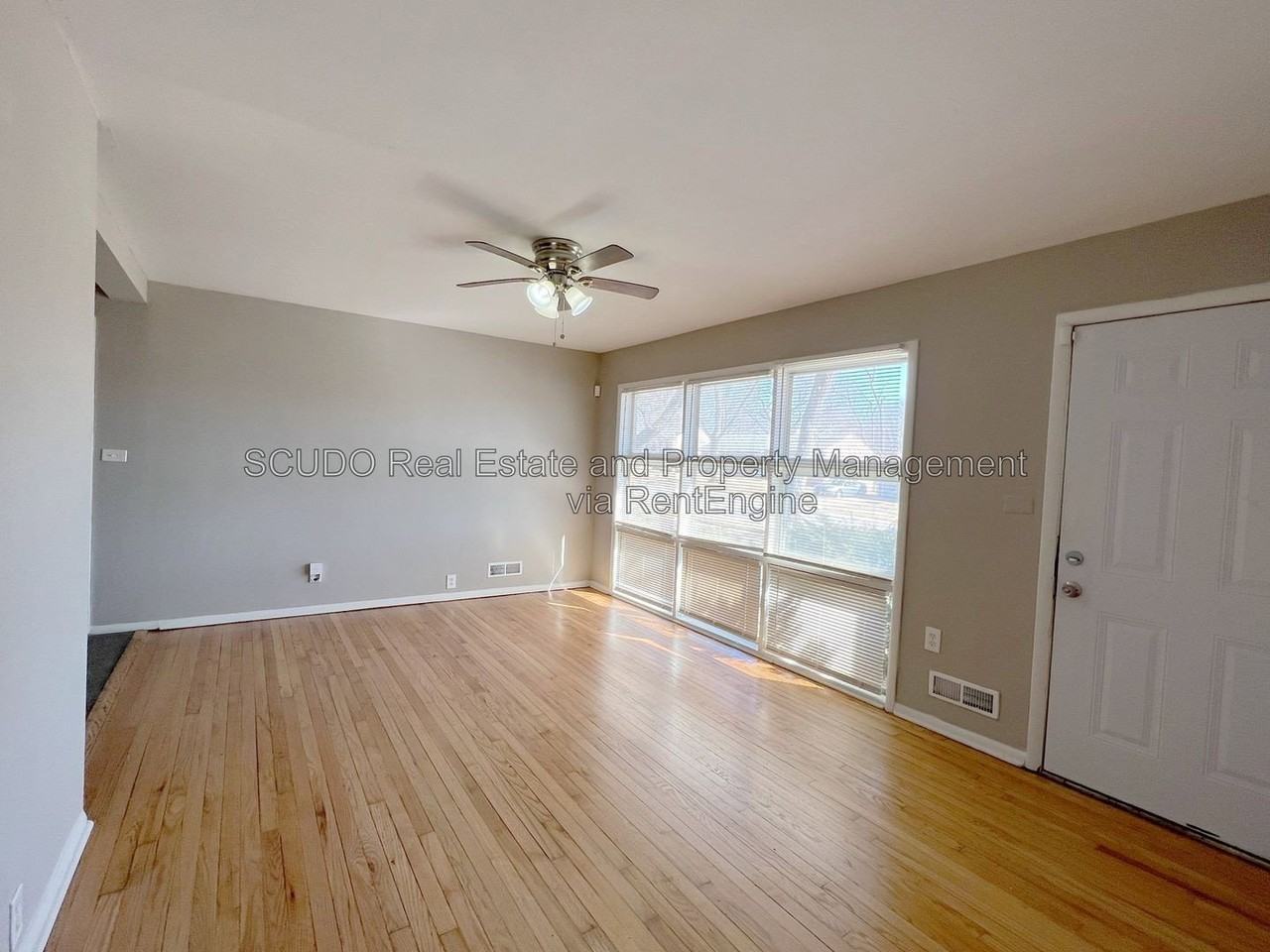 7702 E 112th St - Photo 3 of 15