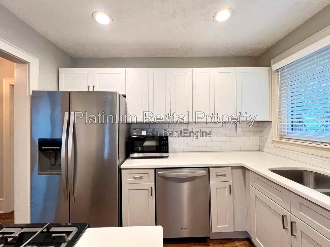 428 E Side Ave Se - Photo 5 of 29
