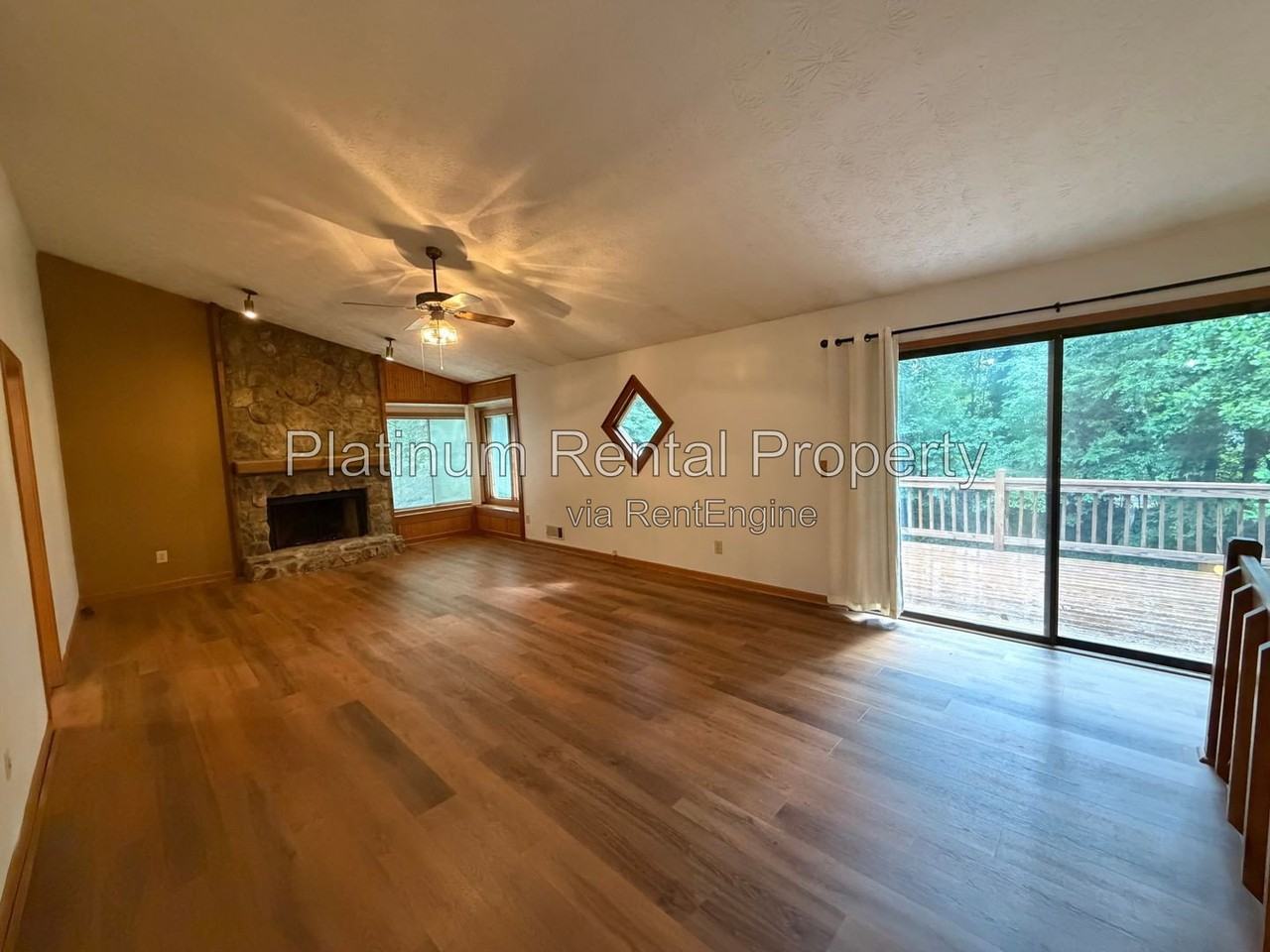 3936 Carriage Gate Dr - Photo 7 of 42