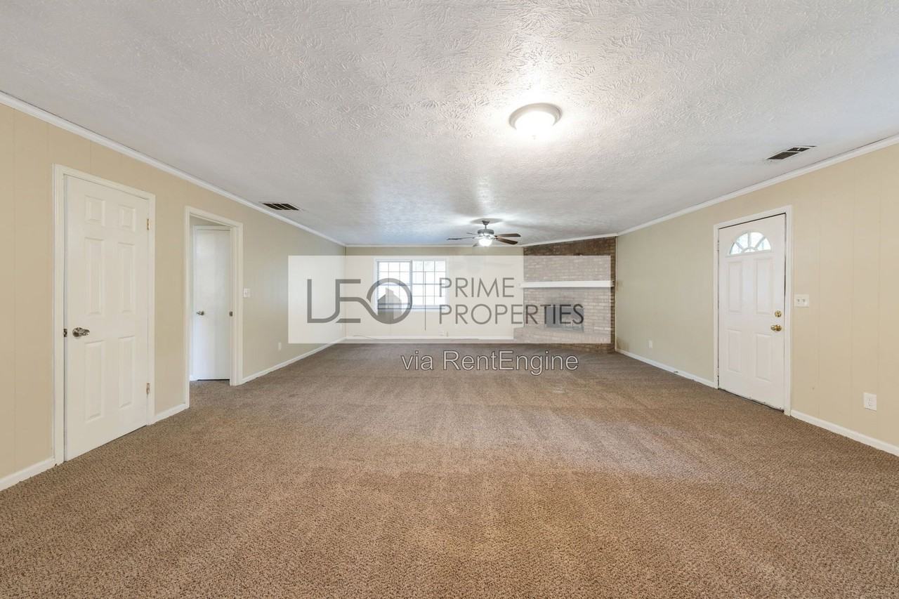 5835 Bearing Way - Photo 3 of 25