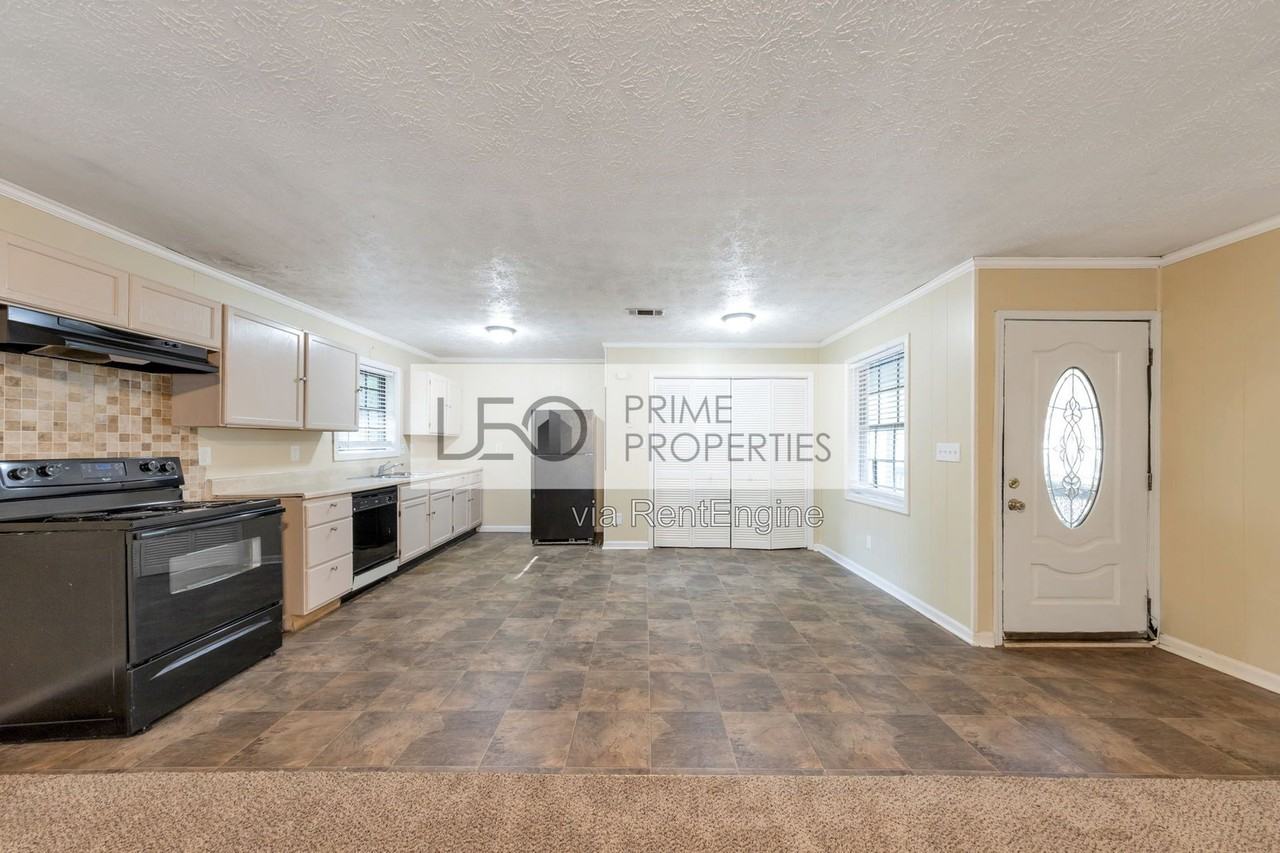 5835 Bearing Way - Photo 6 of 25