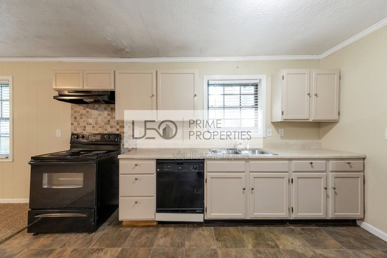 5835 Bearing Way - Photo 7 of 25