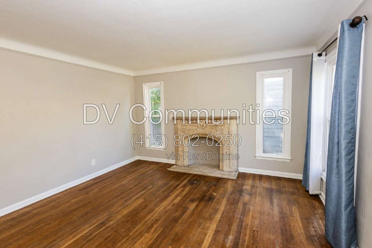 175 Noble Beach Dr - Photo 2 of 15