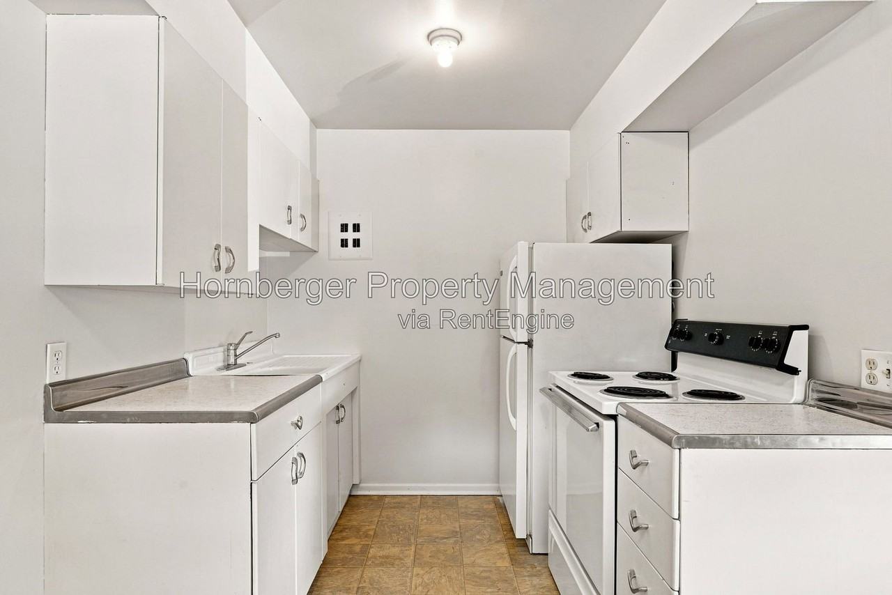 1508 N Post St - Photo 2 of 15