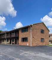 featured image of 901 S 74th St #4