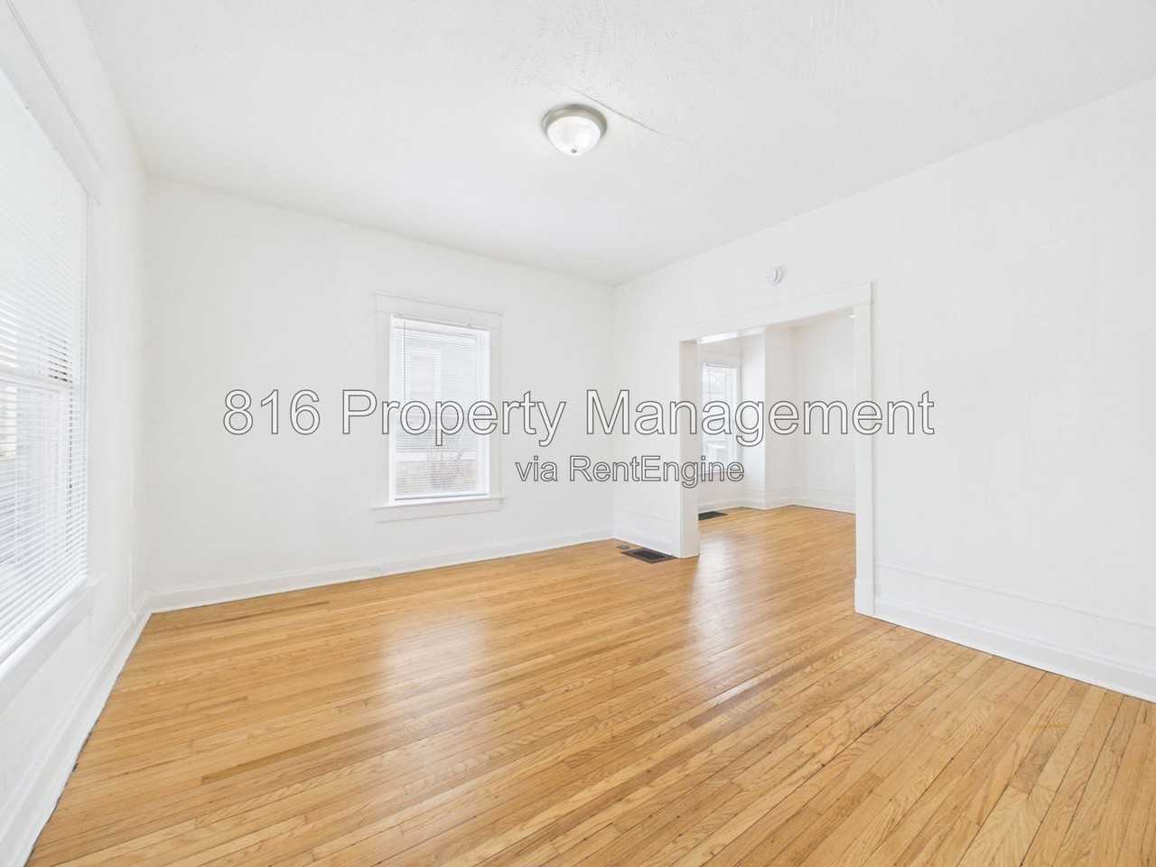4008 Charlotte St #1 - Photo 4 of 18