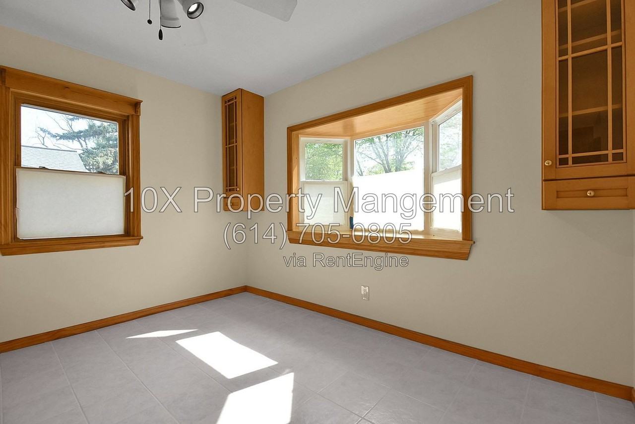 227 Haldy Ave - Photo 5 of 31