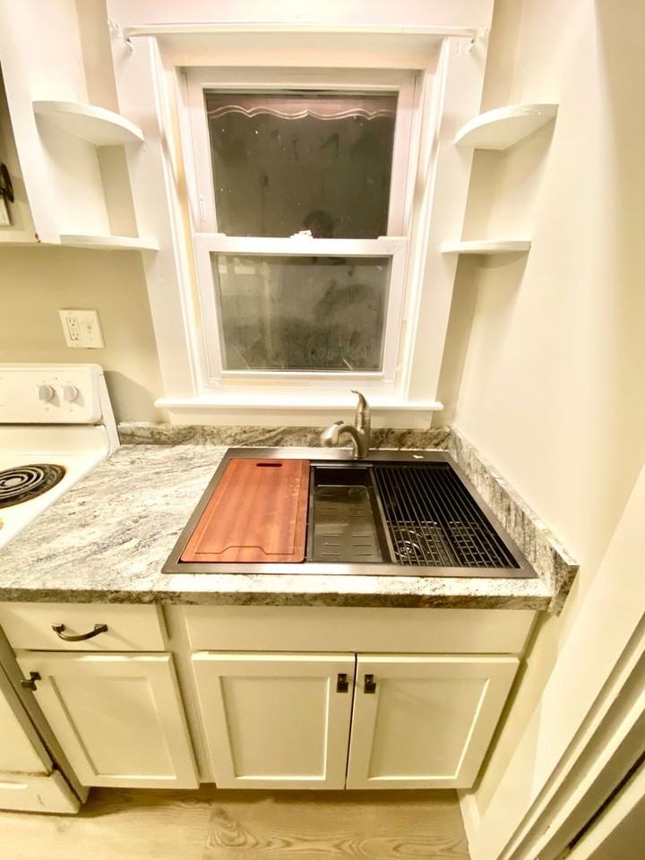 95 W Elm St #7 - Photo 7 of 23